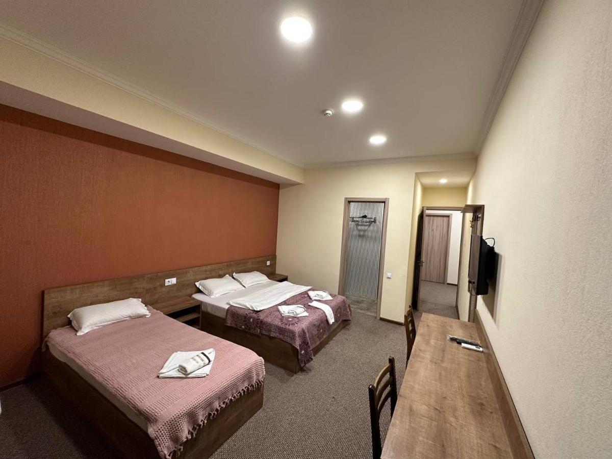 5 Rooms Near 300 Aragveli Metro Station Τυφλίδα Εξωτερικό φωτογραφία